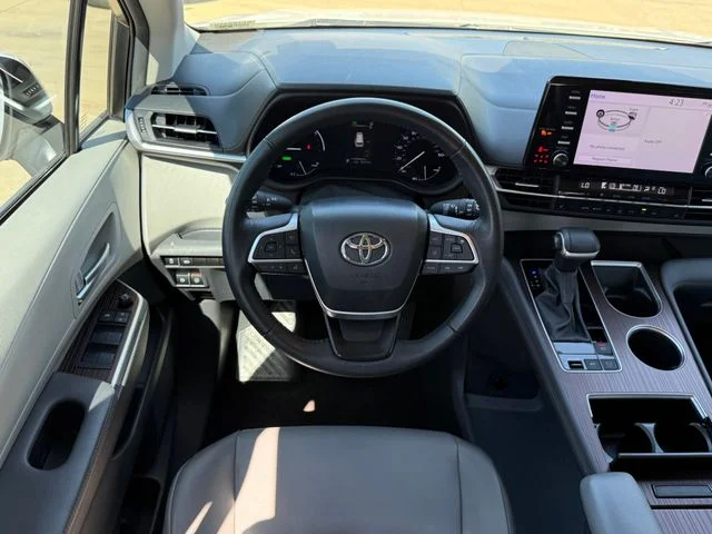 Certified Used 2024 WIND CHILL PEARL Toyota XLE image 26