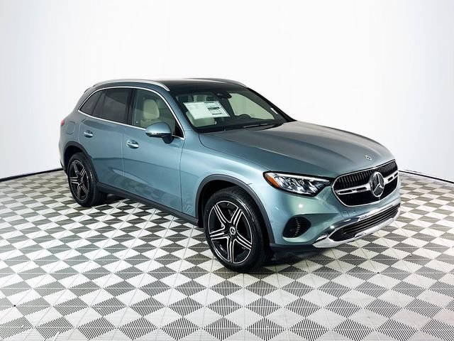 New 2026 Verde Silver Metallic Mercedes-Benz GLC 300 image 1