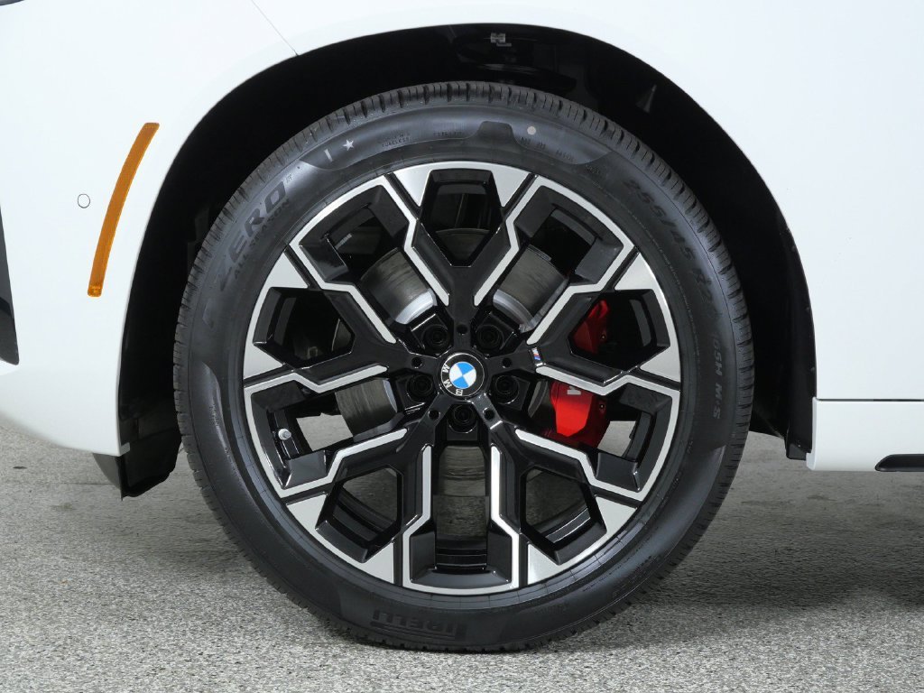 New 2026 Alpine White BMW 30 xDrive image 16