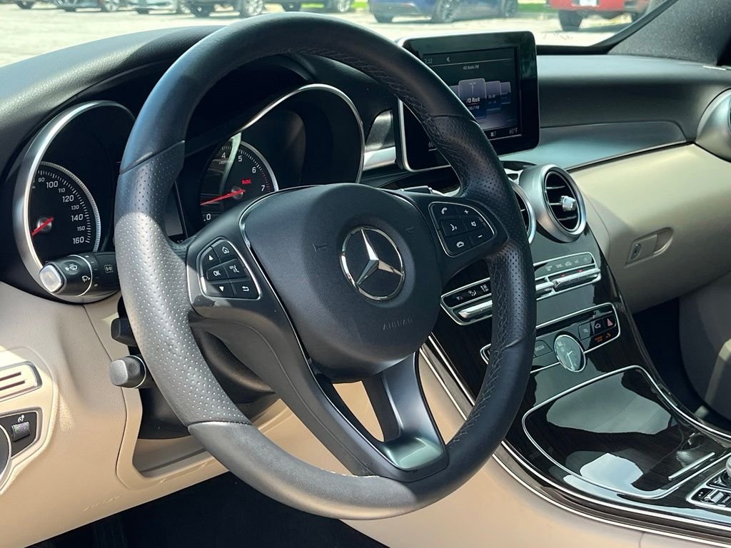Used 2018 White Mercedes-Benz C 300 image 18