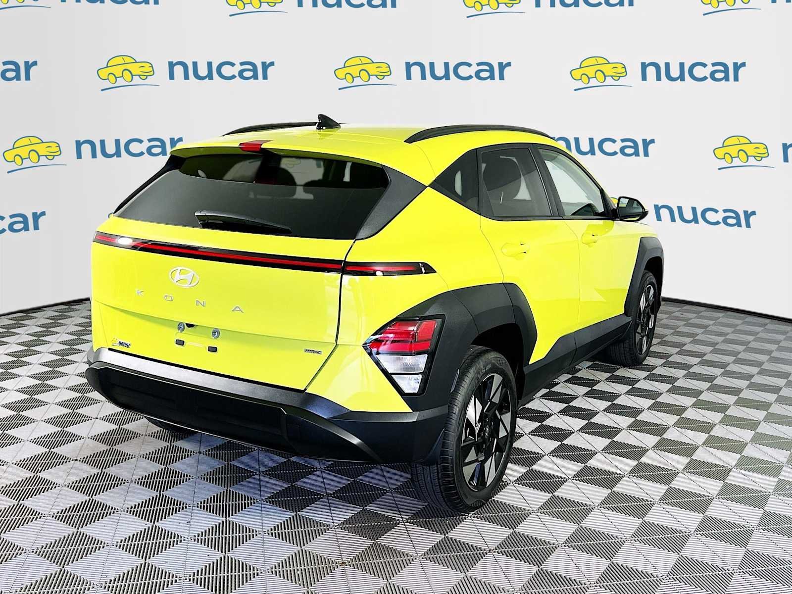 Used 2025 Neoteric Yellow Hyundai SEL Convenience image 7