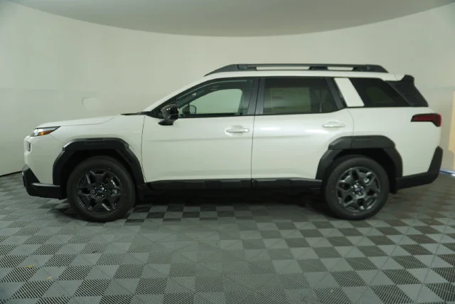 New 2026 CRYSTAL WHITE PEARL Subaru Premium image 4