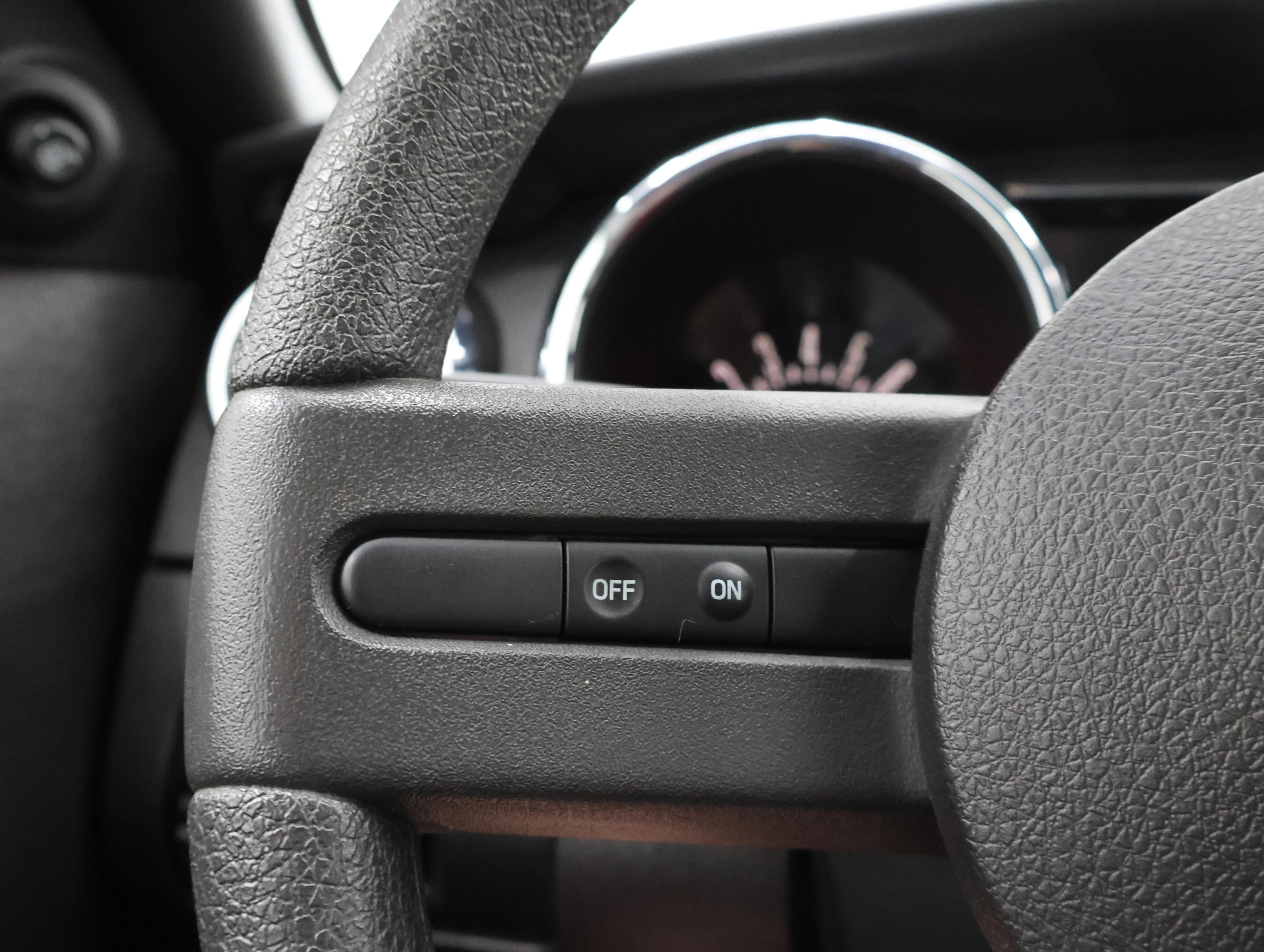 Used 2007 Black Ford GT Premium image 13