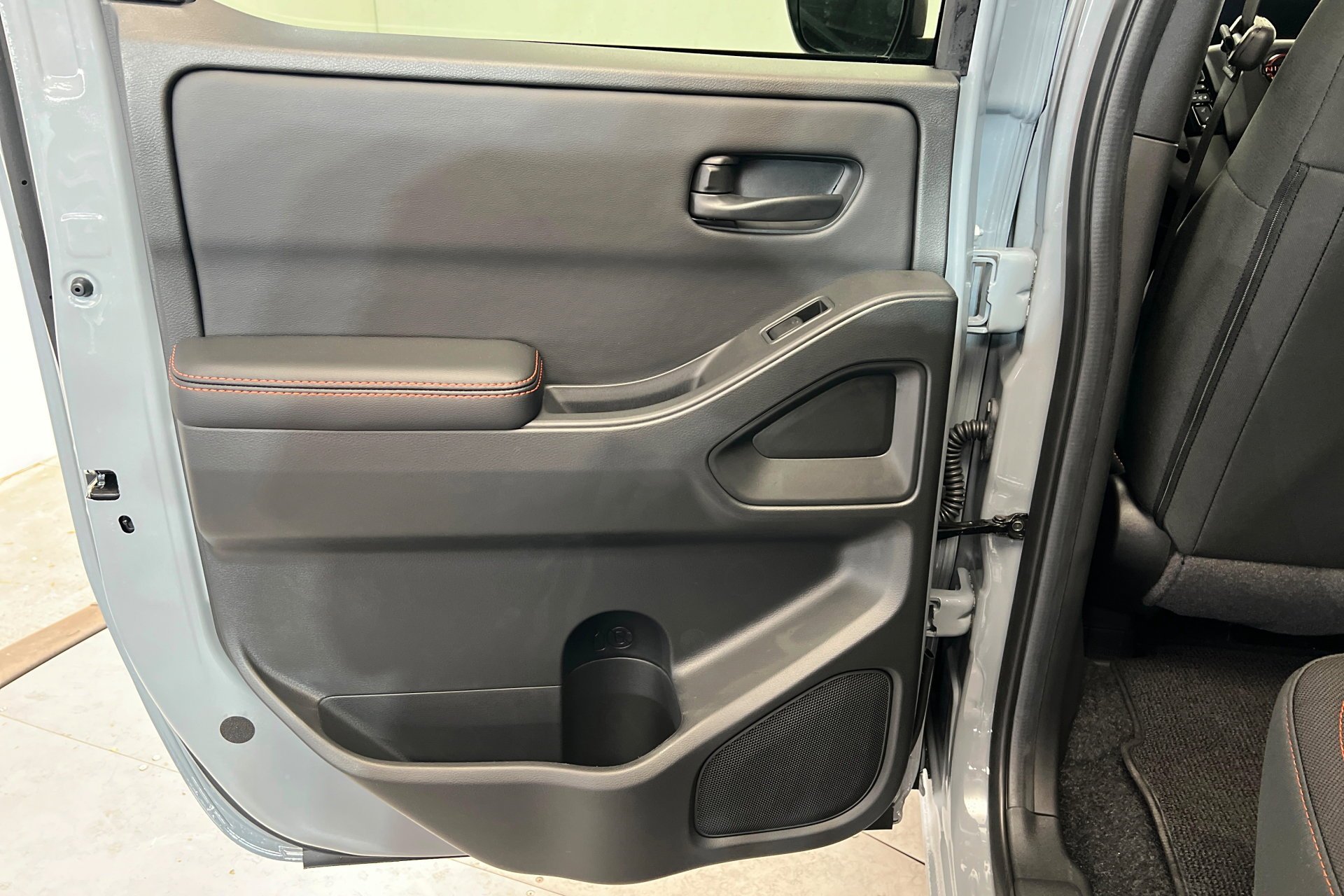 New 2026 Boulder Gray Pearl Nissan Crew Cab PRO-4X® image 19