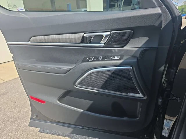 Used 2024 Black Kia SX-Prestige image 29