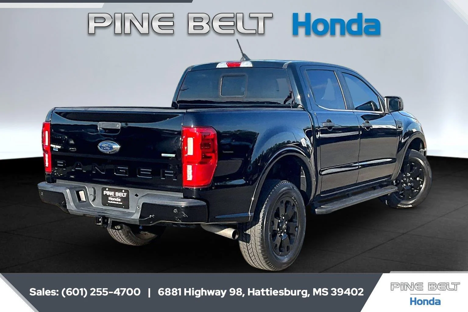 Used 2020 Shadow Black Ford XLT image 11
