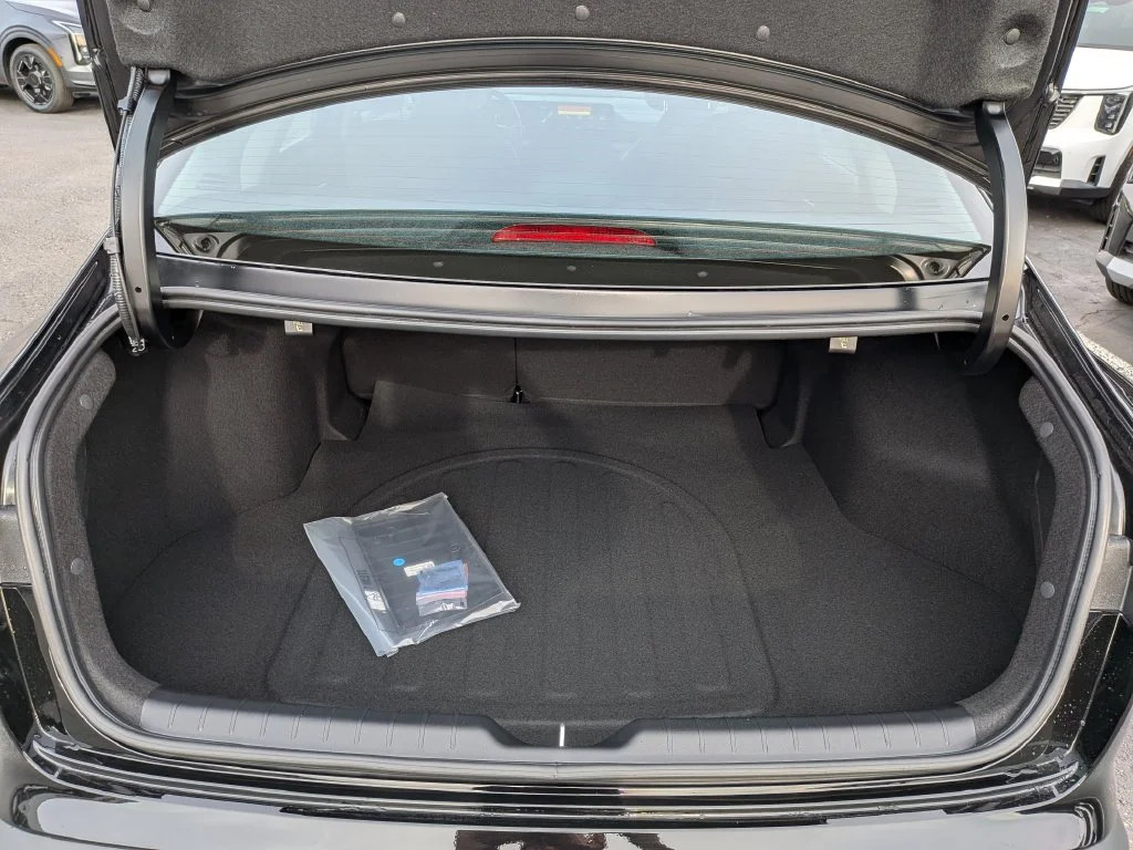 New 2027 Aurora Black Kia LXS image 47