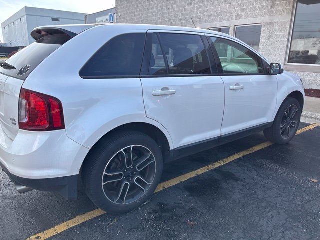 Used 2014 White Ford SEL image 3