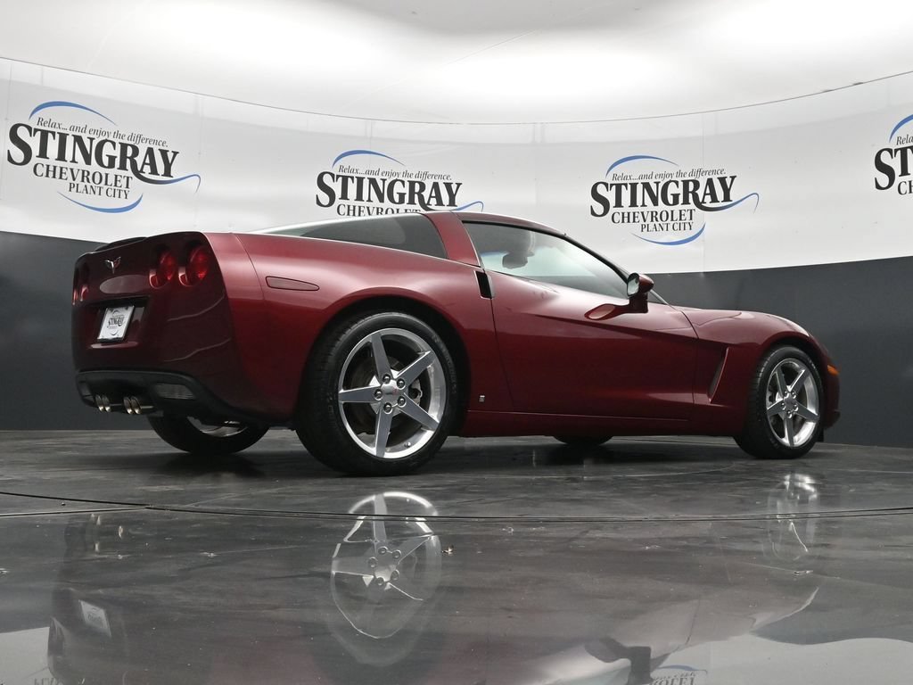 Used 2006 Monterey Red Met Tintcoat Chevrolet NA image 32