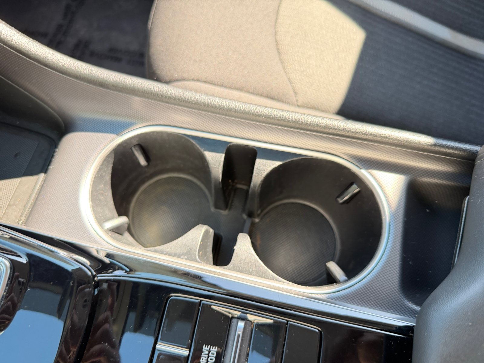 Used 2022 Portofino Gray Hyundai SEL image 23