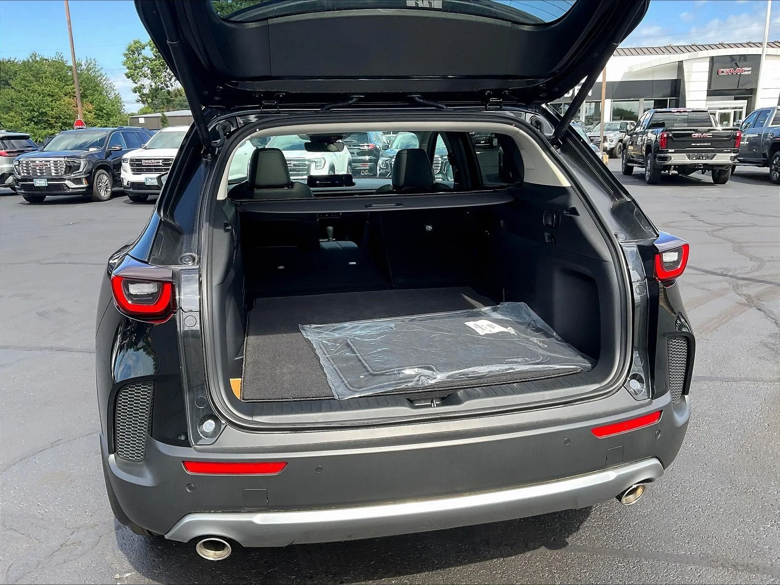 2026 Mazda CX-50 Turbo - Photo 10