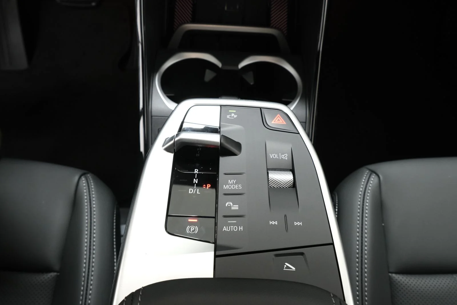New 2026 Black BMW xDrive28i image 22