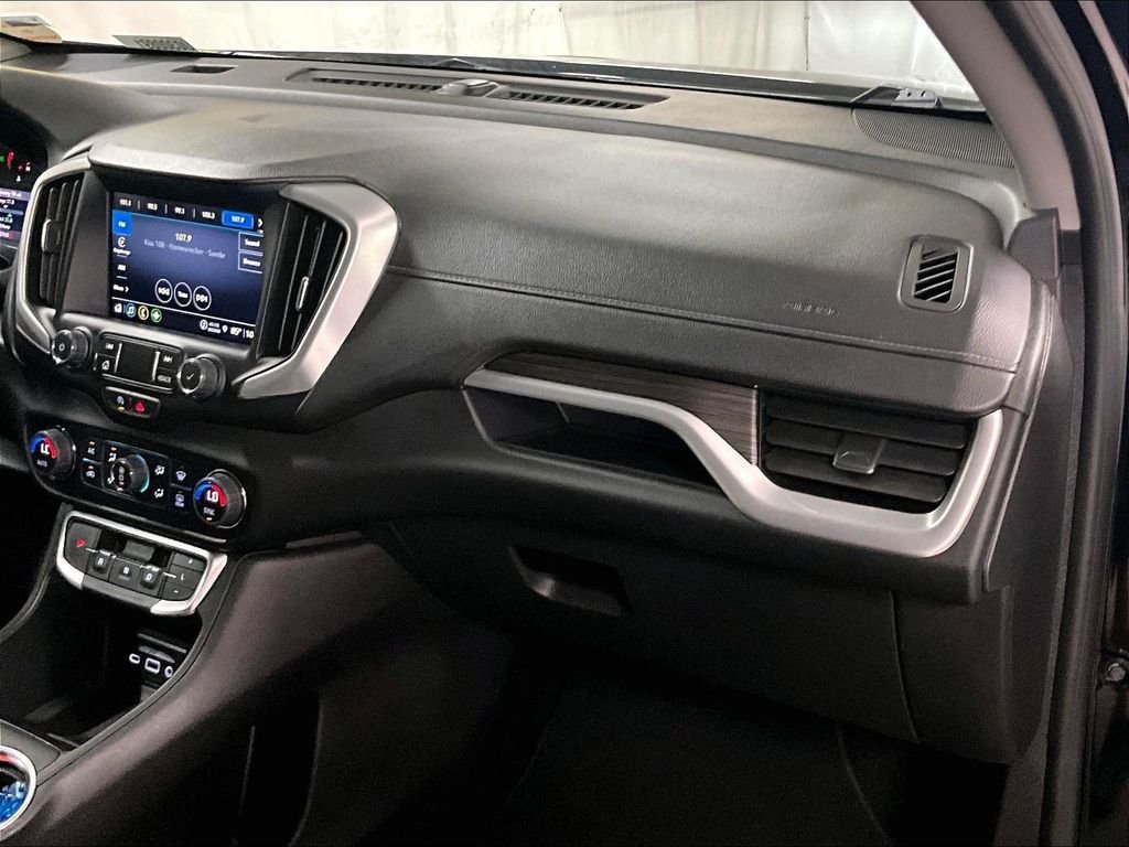 Used 2024 Black GMC SLT image 13