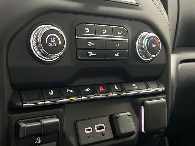 2026 GMC Sierra 2500HD Pro - Photo 17