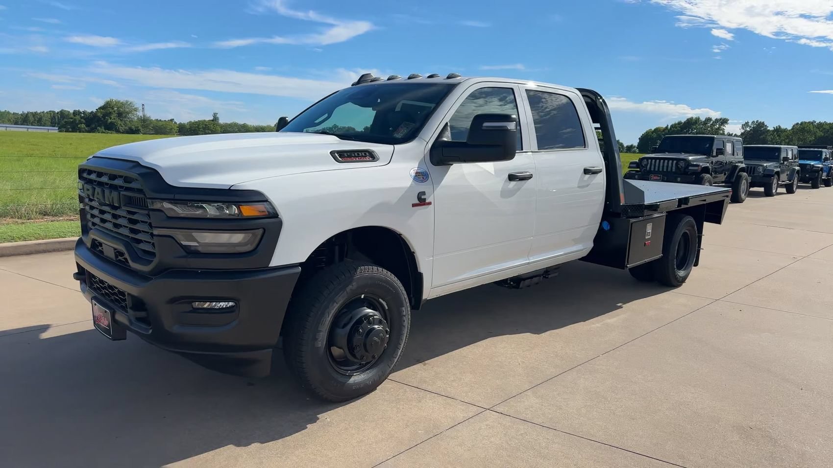 New 2026 Bright White Clearcoat Ram Tradesman image 3