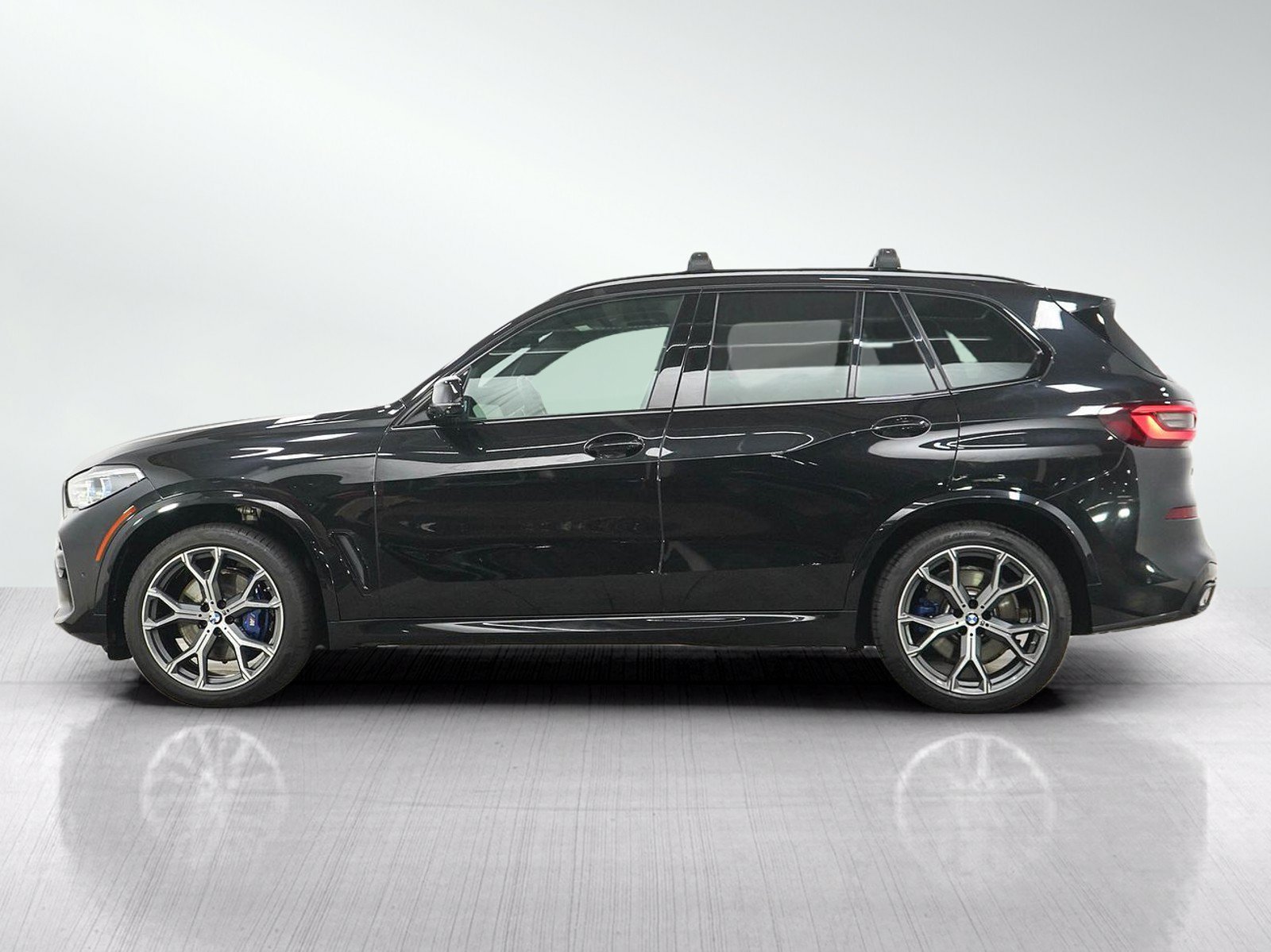 Used 2021 BMW X5 40i with VIN 5UXCR6C09M9E04029 for sale in Burnsville, Minnesota