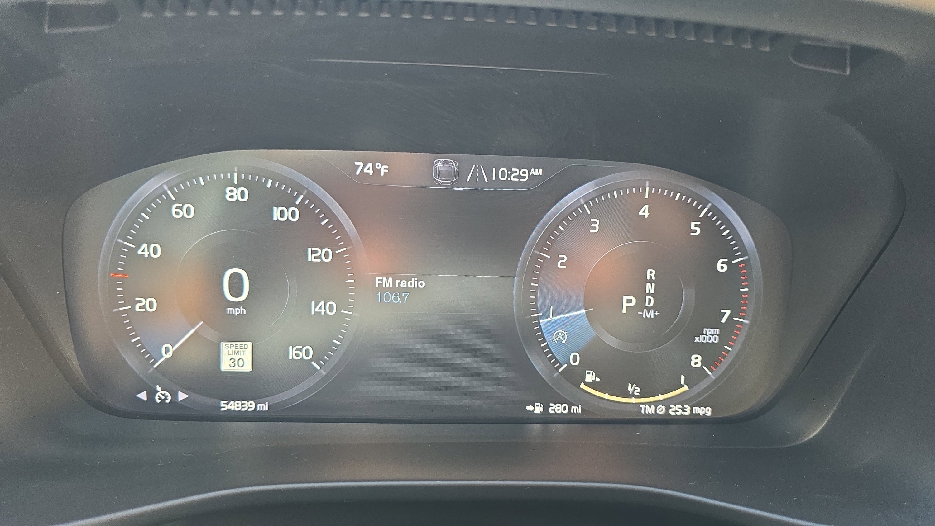 Used 2021 White Volvo T5 AWD R-Design image 19