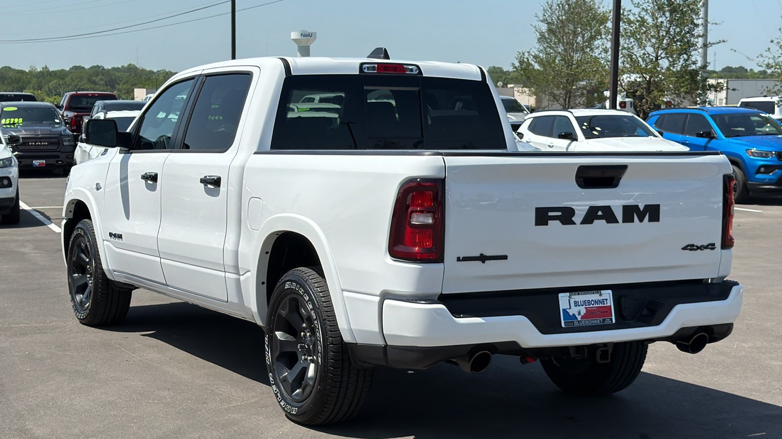New 2026 Bright White Clear-Coat Exterior Paint RAM Lone Star image 7