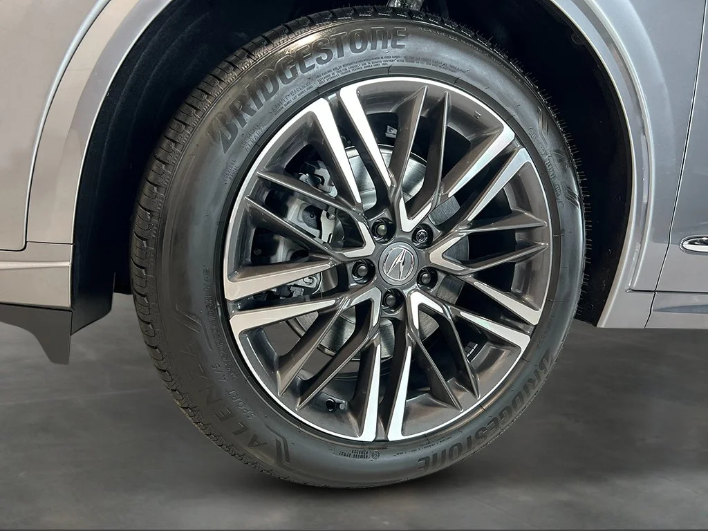 New 2026 Liquid Carbon Metallic Acura w/Advance Package image 12
