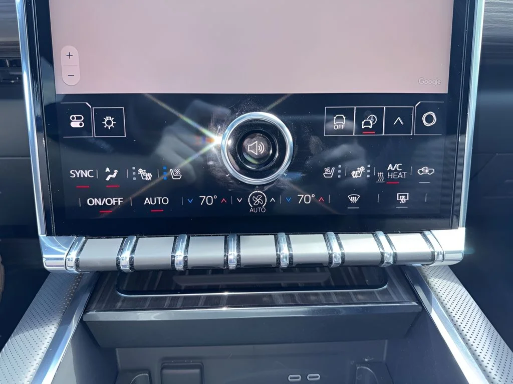 Used 2025 Gray GMC Denali image 19