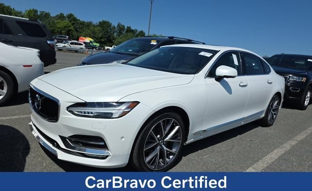 2018 Volvo S90 T6 Momentum AWD's photo
