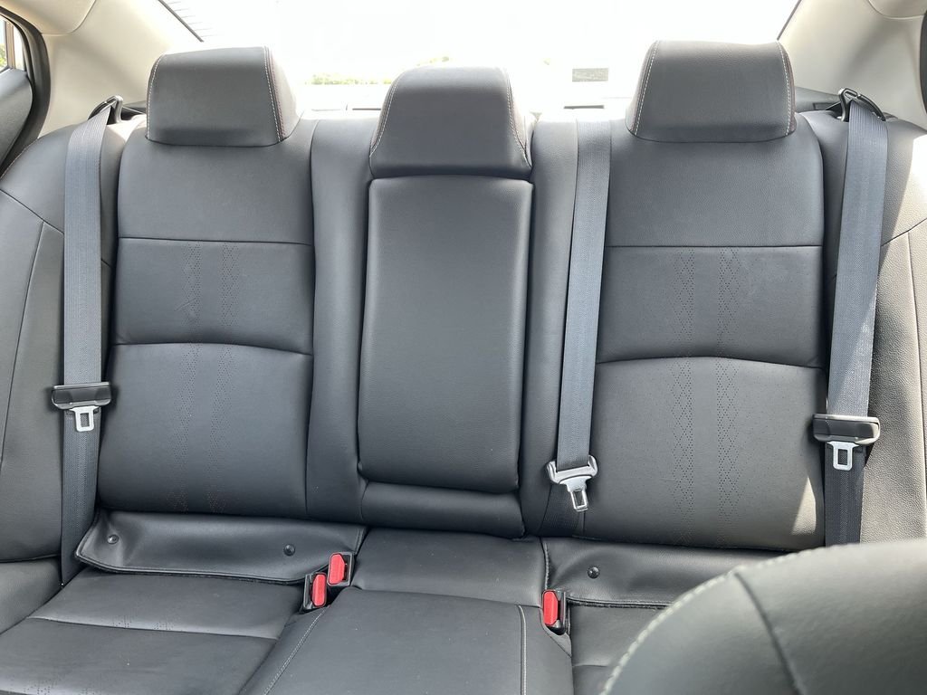 Used 2023 Silver Nissan 2.5 SR image 23