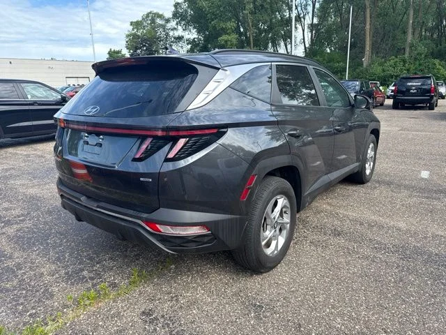 Used 2023 Hyundai Tucson SEL with VIN 5NMJBCAE0PH250293 for sale in White Bear Lake, Minnesota