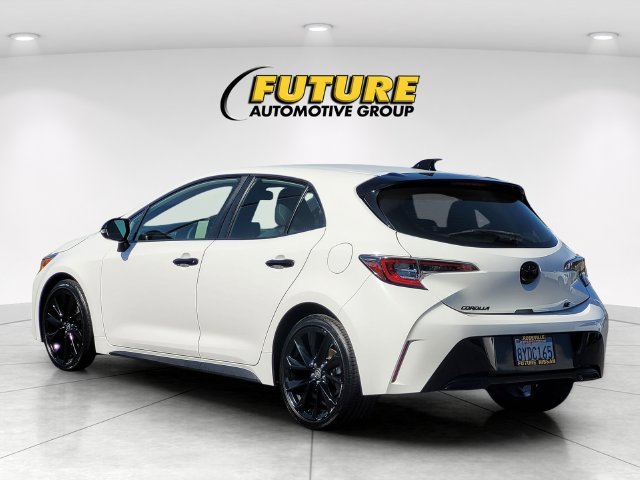 Used 2022 White Toyota SE Nightshade Edition image 7