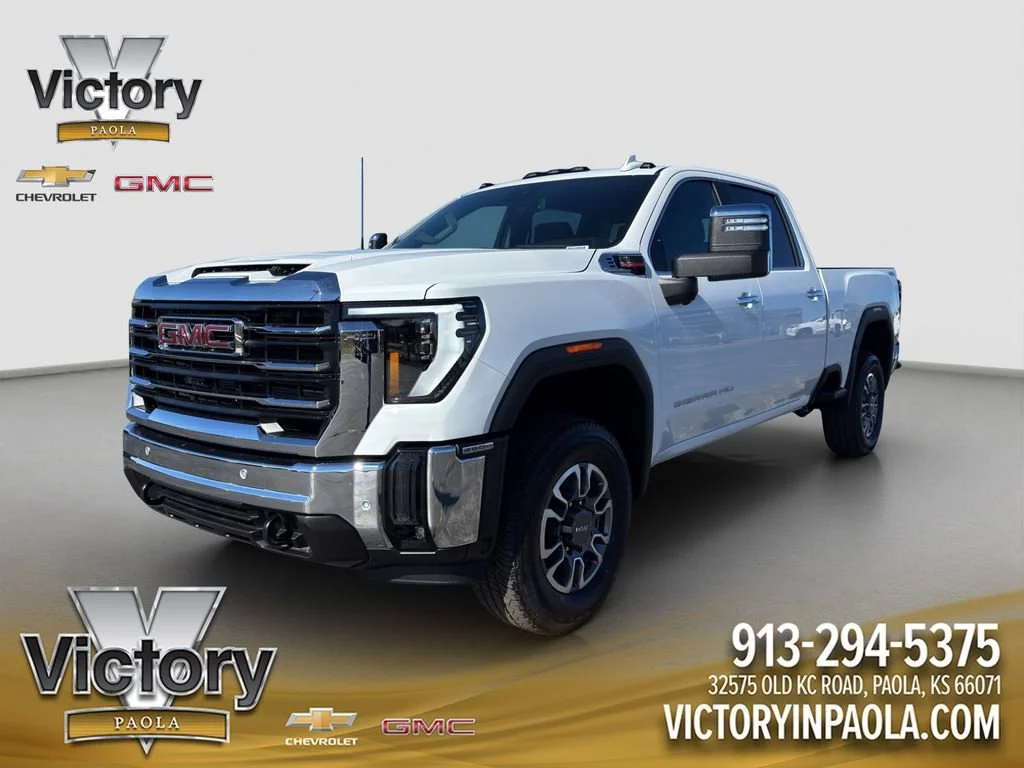 2026 GMC Sierra 4WD Crew Cab Standard Box SLT's photo