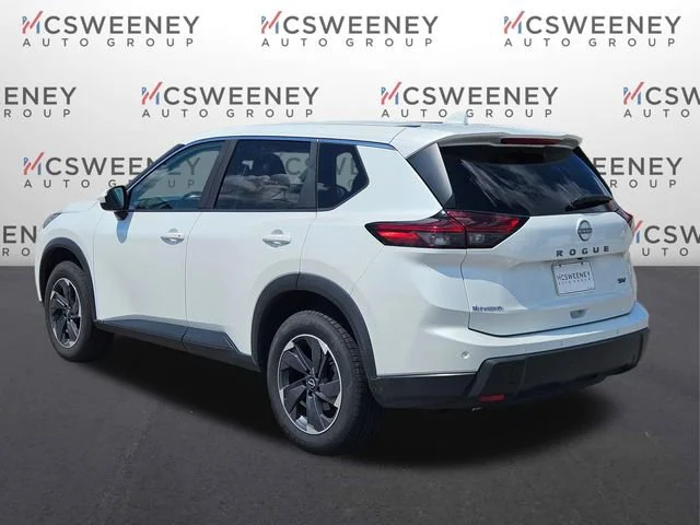 Used 2024 White Nissan SV image 3