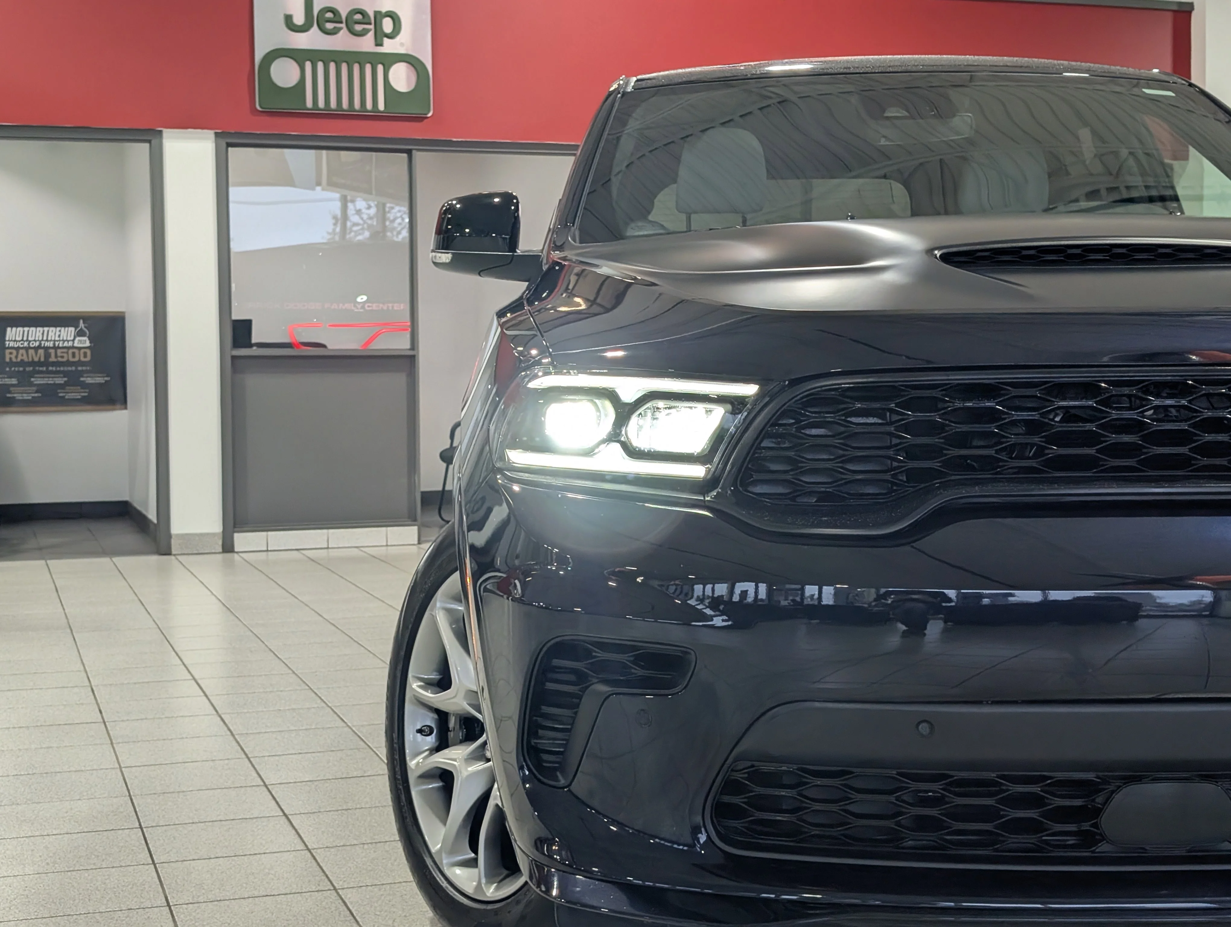 Used 2025 Night Moves Dodge SRT Hellcat Hammerhead image 10
