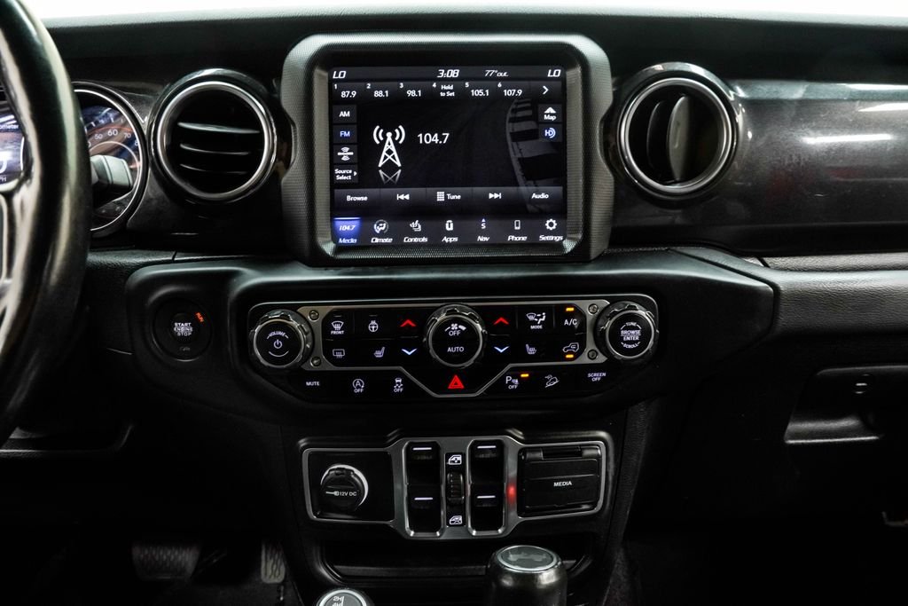 Used 2021 Red Jeep Unlimited Sahara Altitude image 26