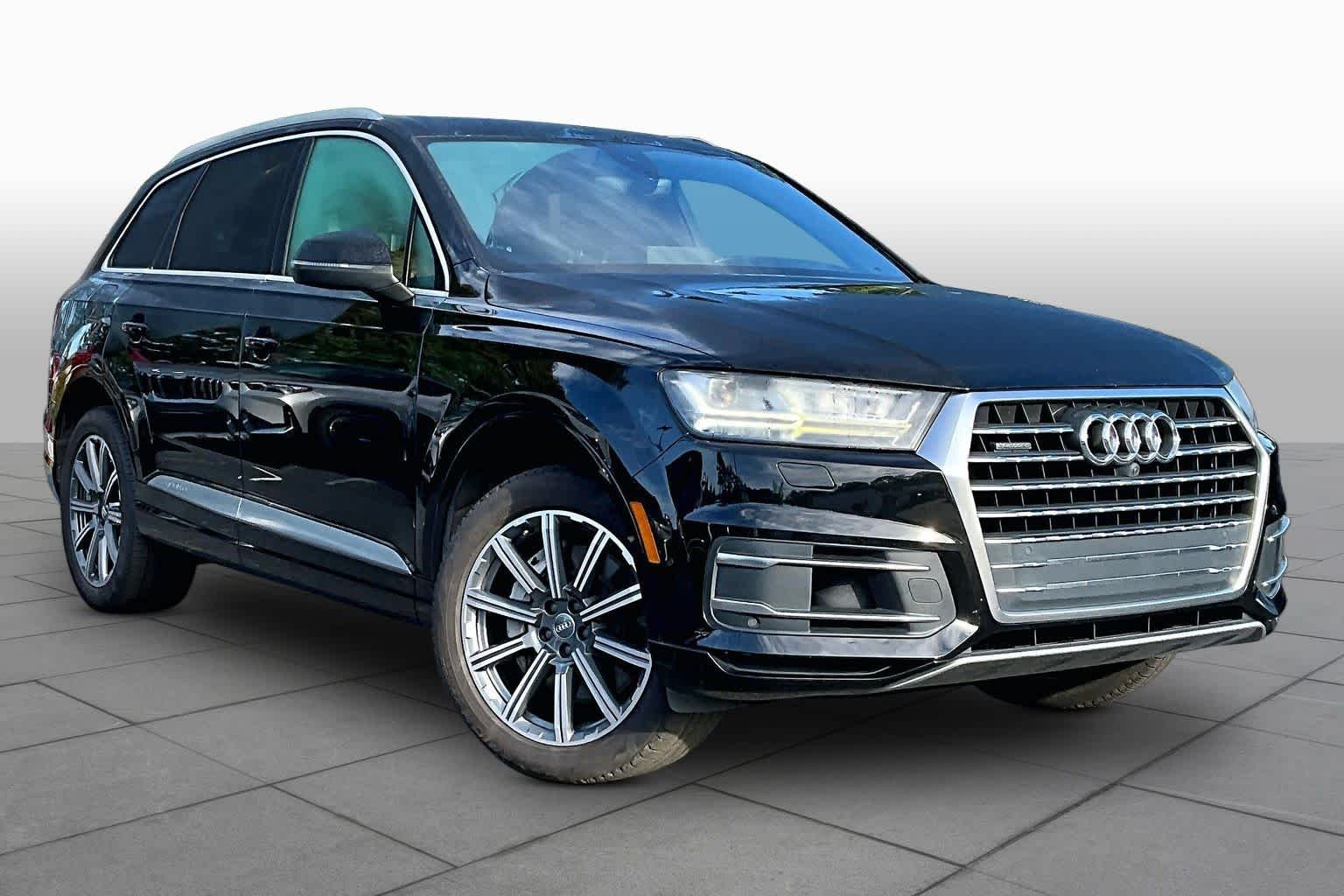 Used 2017 Night Black Audi Prestige image 3