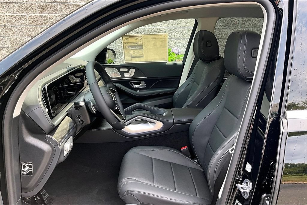 New 2026 Black Mercedes-Benz GLS 450 image 23