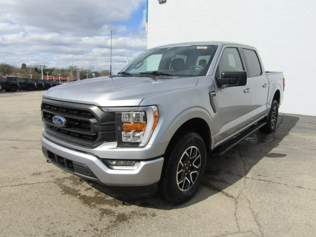 2023 Ford F-150 XLT - Photo 39