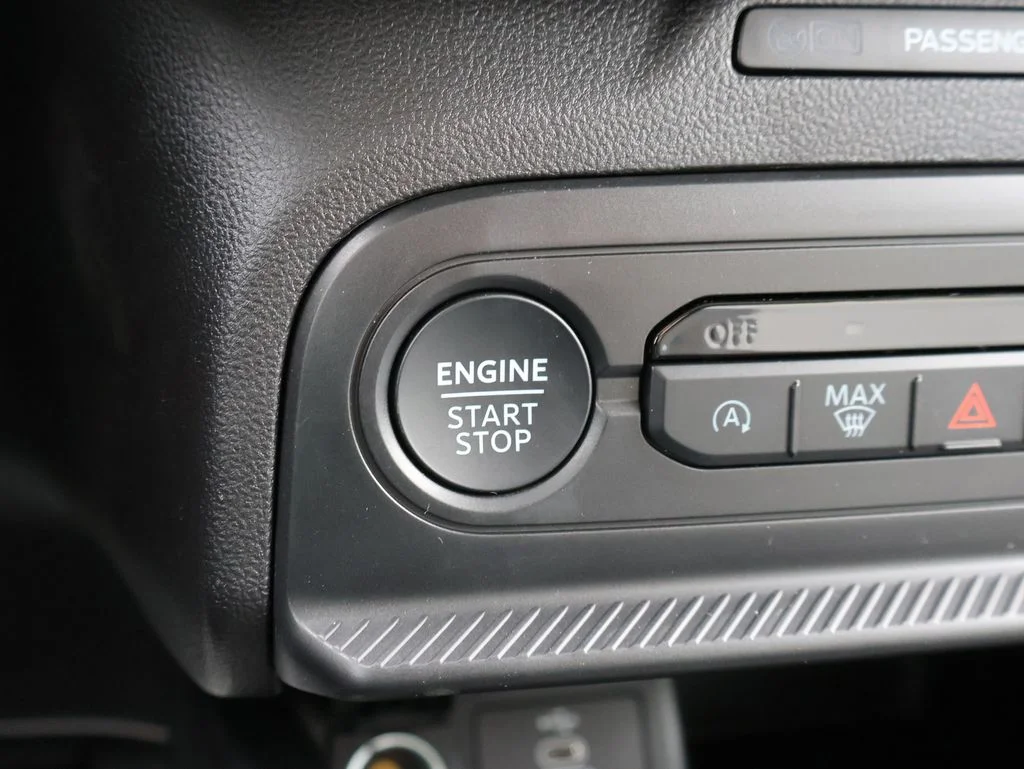 New 2026 Space White Metallic Ford Badlands® image 31