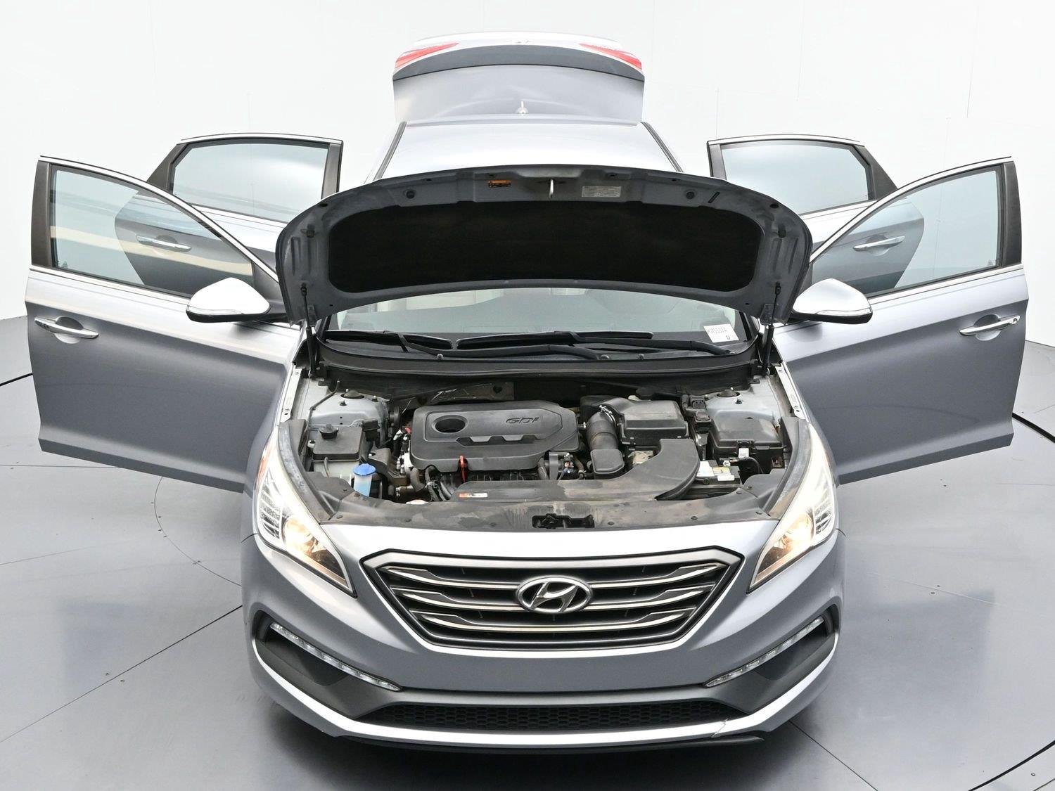 Used 2016 Symphony Silver Hyundai 2.4L Sport image 39
