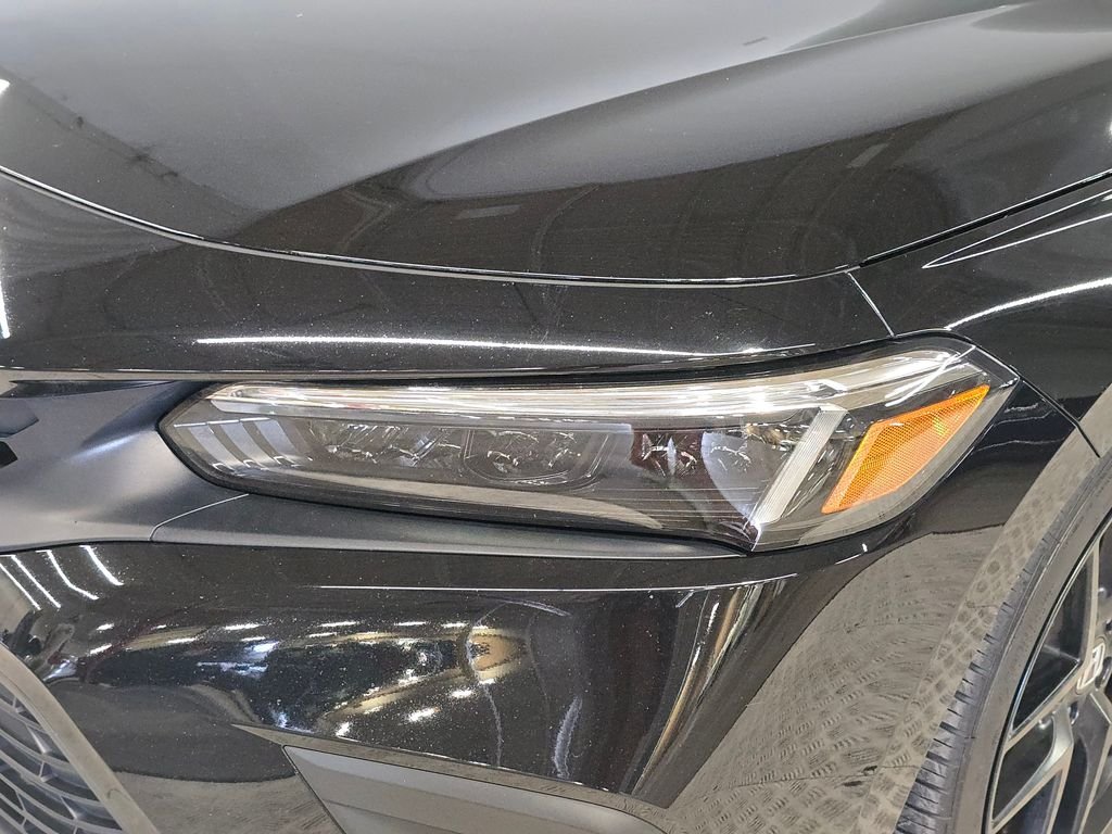 Used 2024  Honda Base image 14