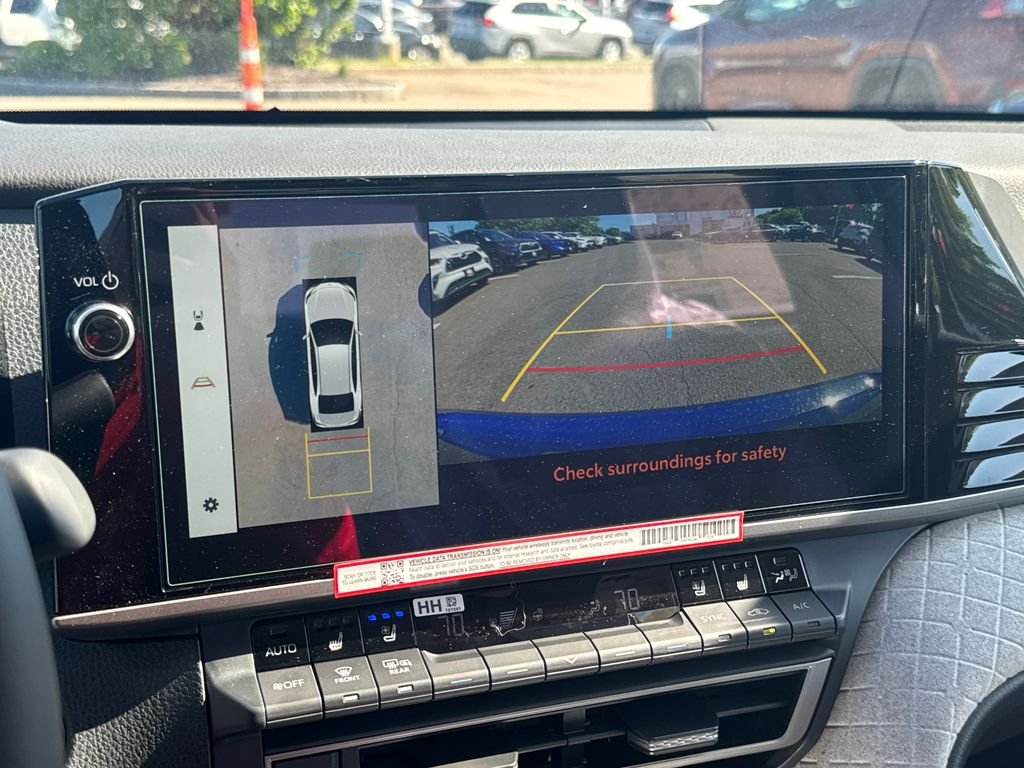 2026 Toyota Camry XLE - Photo 29