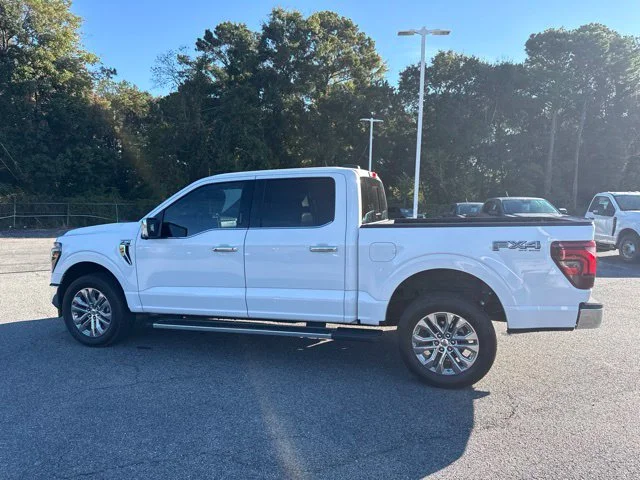 Used 2024 Oxford White Ford Lariat image 7