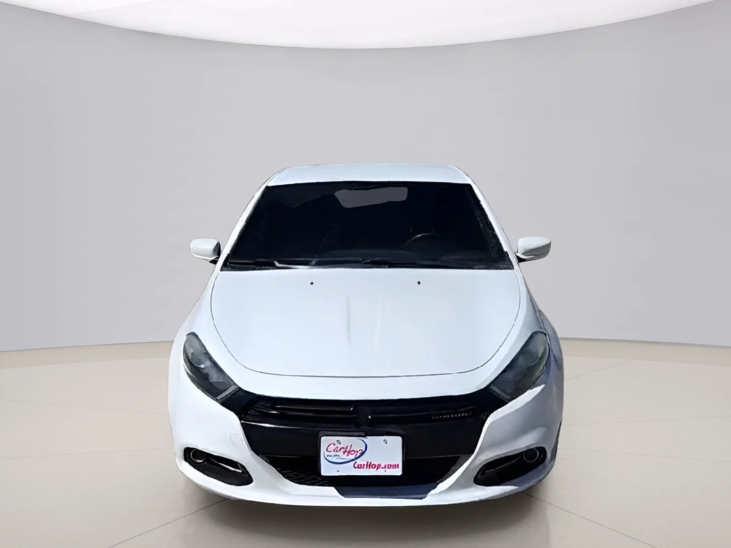 Used 2015 White Dodge SXT image 3