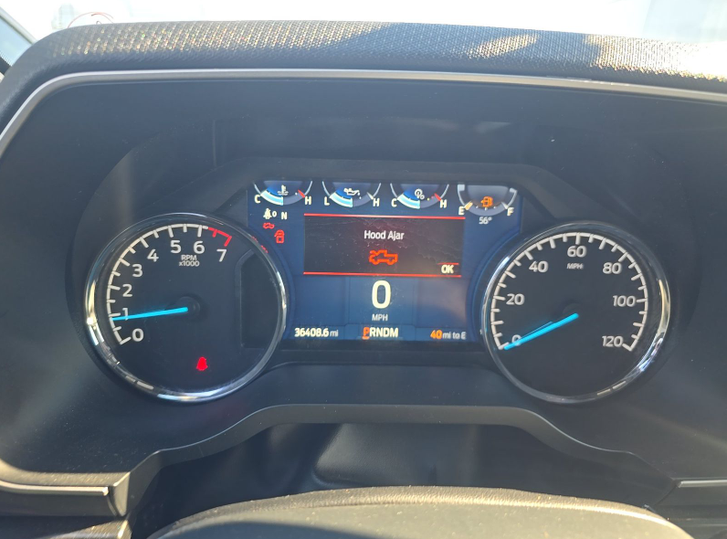 Used 2023 Atlas Blue Metallic Ford XLT image 4