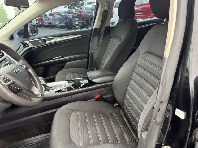Used 2016 Black Ford SE image 8