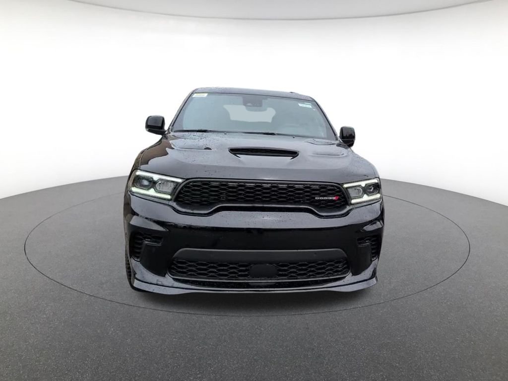 New 2026 Diamond Black Clear-Coat Exterior Paint Dodge GT image 3