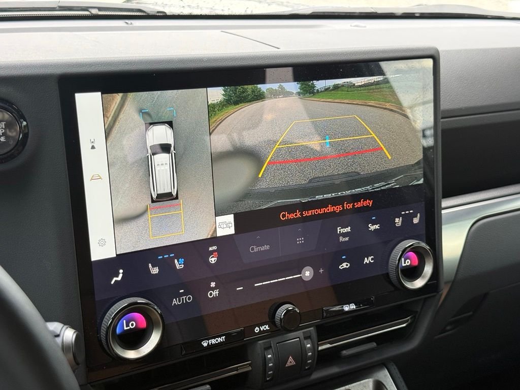 Used 2025 Black Lexus 550 Luxury+ image 35
