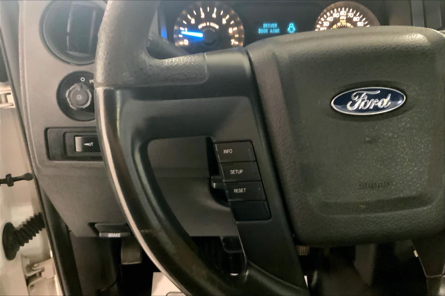 Used 2014 Oxford White Ford XL image 18