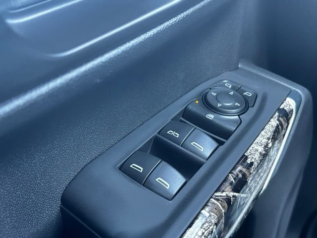 2026 Chevrolet Silverado 1500 Custom - Photo 21