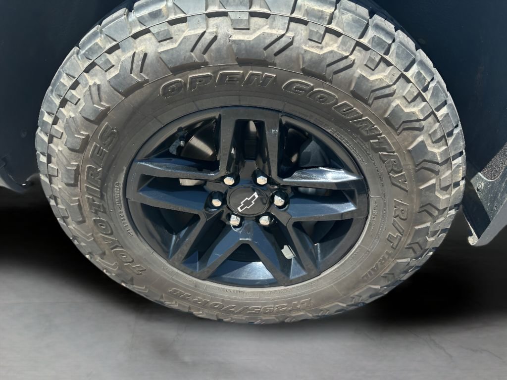 Used 2020 Summit White Chevrolet LT Trail Boss image 5