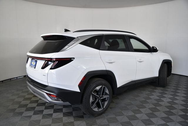 New 2026 White Hyundai SEL Premium AWD image 6
