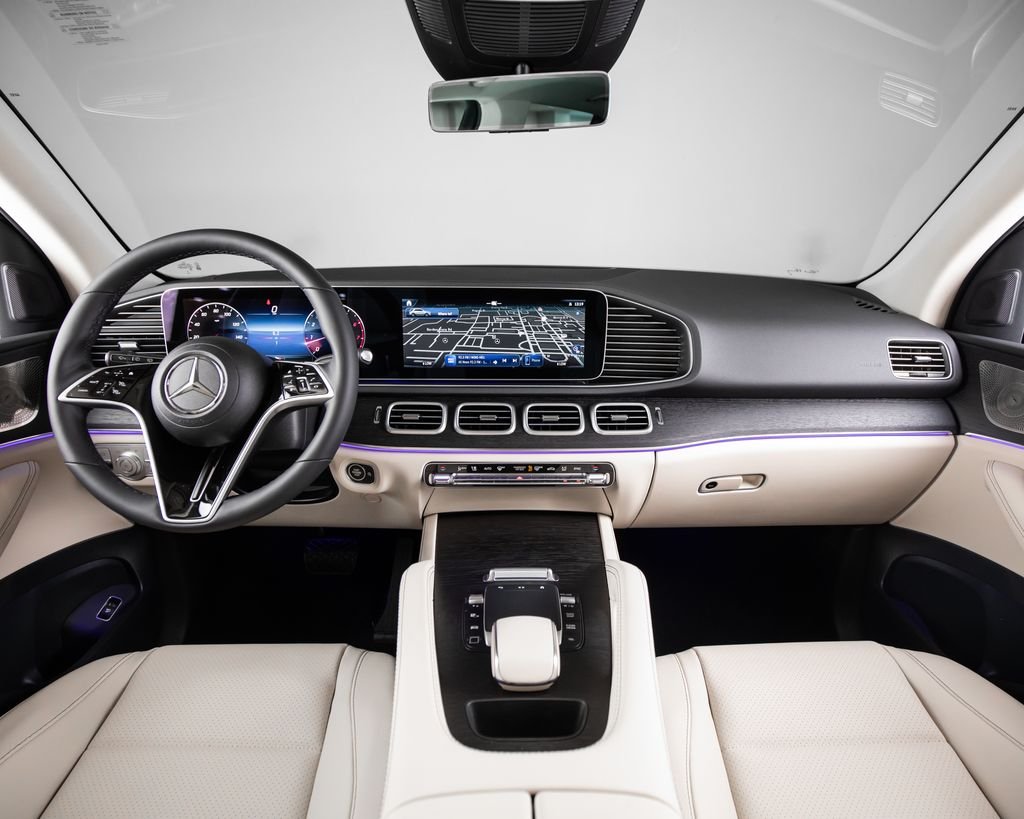 New 2026 Obsidian Black Metallic Mercedes-Benz GLE 450 image 7